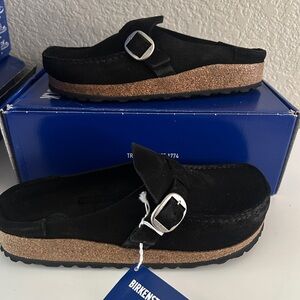 Birkenstock Black Buckley Clogs